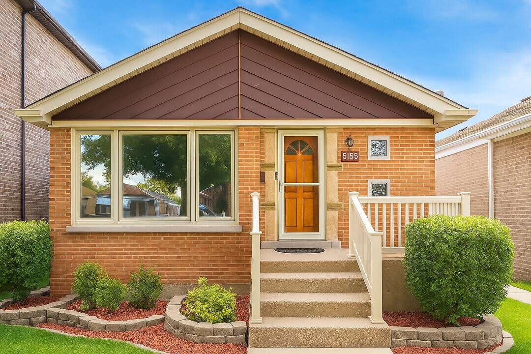 5155 S Mobile Ave in Chicago, IL - Building Photo