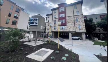 10010 N Capital of Texas Hwy in Austin, TX - Building Photo - Building Photo