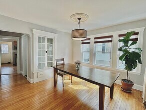 62 Woods Ave, Unit 15 in Somerville, MA - Building Photo - Building Photo