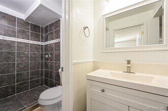 17476 E Plateau Dr in Aurora, CO - Building Photo - Building Photo