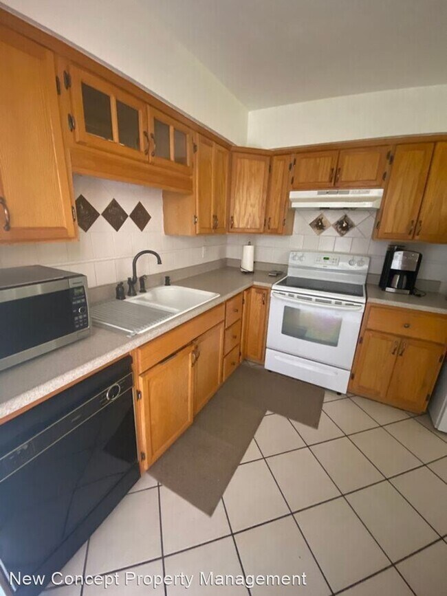 1341 E Fort Lowell Rd in Tucson, AZ - Building Photo - Building Photo