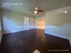 1909 Ransom Terrace in Fort Worth, TX - Building Photo - Building Photo
