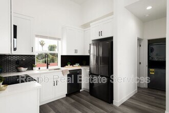 1638 Elm Ave in San Diego, CA - Building Photo - Building Photo