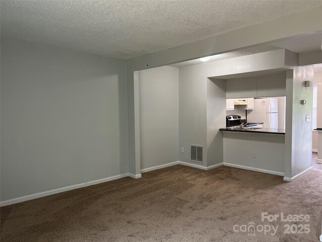 505 Lex Dr in Charlotte, NC - Building Photo - Building Photo
