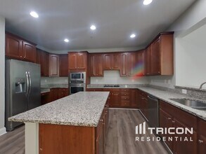 15605 Sir Edwards Dr in Upper Marlboro, MD - Building Photo - Building Photo