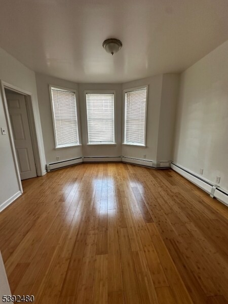 193 Armstrong Ave in Jersey City, NJ - Building Photo