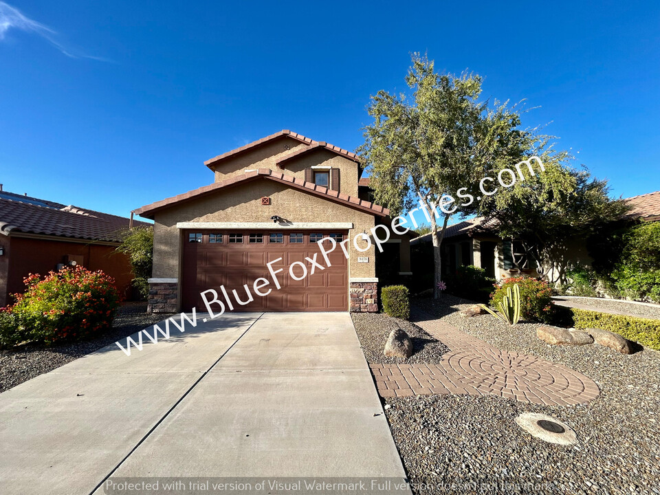 9478 Desert Fauna Loop in Tucson, AZ - Building Photo