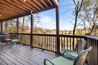 741 Golf View Blvd in Pigeon Forge, TN - Building Photo - Building Photo