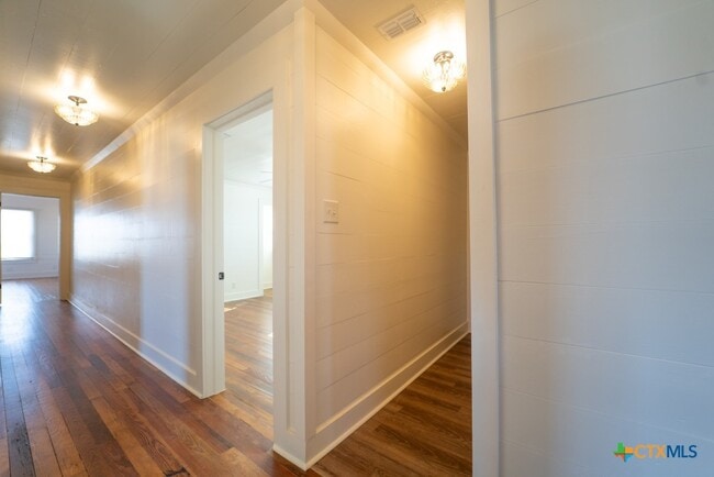 property at 14851 US Hwy 87