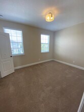 7582 Lake Albert Dr in Windermere, FL - Building Photo - Building Photo