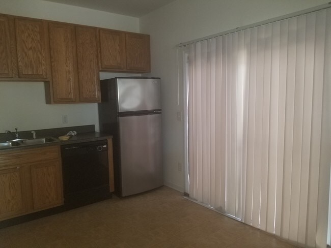 330 Gilman Ln-Unit -100 in Raleigh, NC - Building Photo - Building Photo