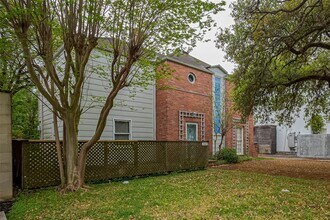 2163 University Blvd in Houston, TX - Building Photo - Building Photo
