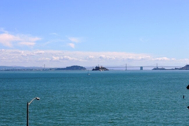 212 Richardson St in Sausalito, CA - Building Photo - Building Photo