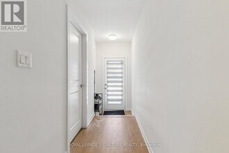 65 Akil Thomas Gdns in Toronto, ON - Building Photo - Building Photo