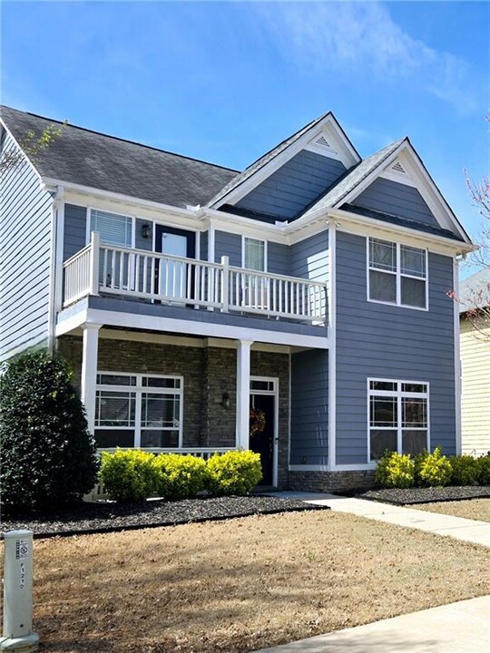 1210 Heartwood Ave in Mcdonough, GA - Foto de edificio
