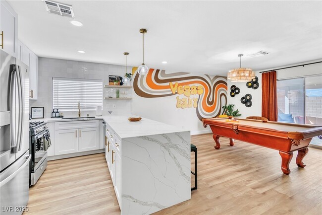 property at 425 Golden Valley Dr