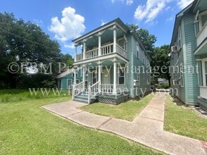 502 W 1st Ave in Corsicana, TX - Building Photo - Building Photo