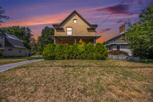 3271 Coit Ave NE, Unit #1 in Grand Rapids, MI - Building Photo