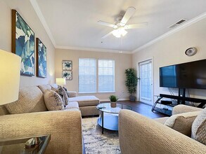 2021 N Lemans Blvd in Tampa, FL - Building Photo - Building Photo