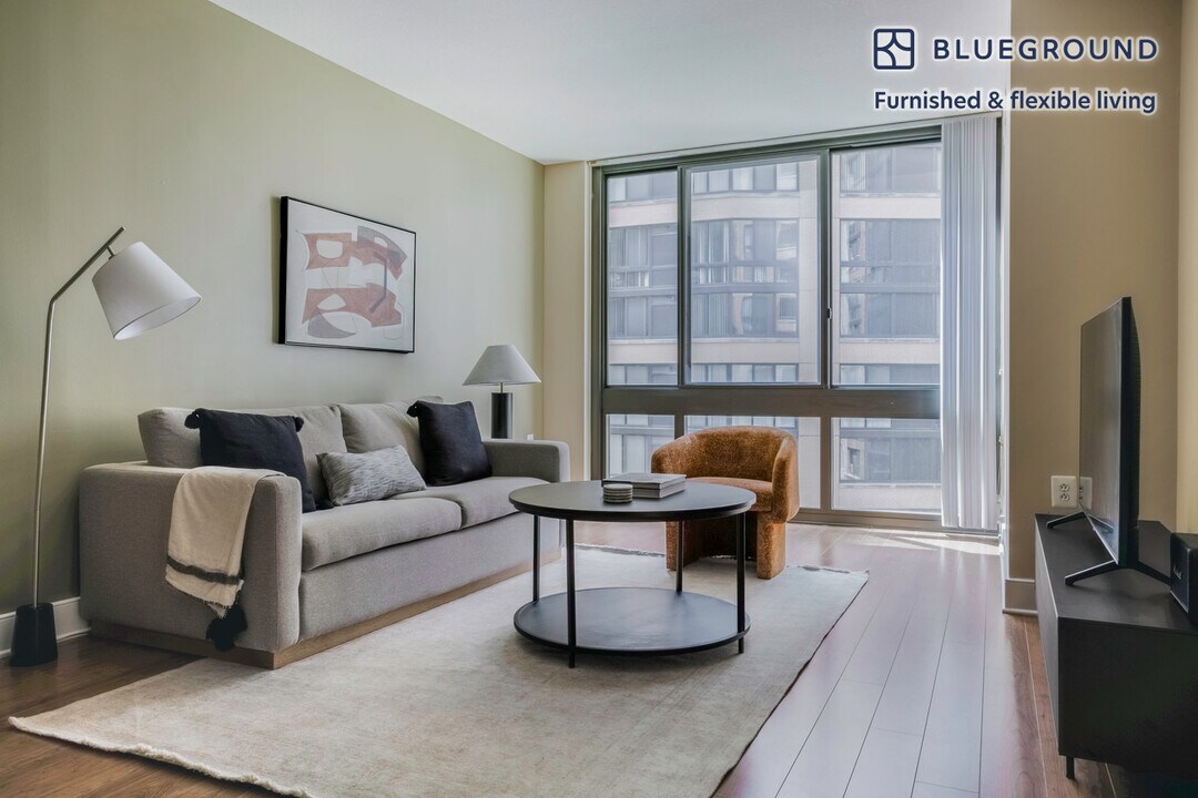 415 L St NW in Washington, DC - Building Photo