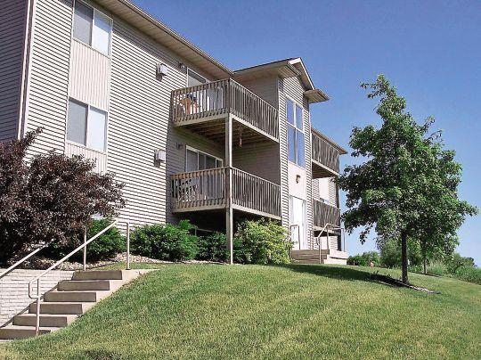 Jacolyn Corner Condos Apartments in Cedar Rapids, IA - Foto de edificio