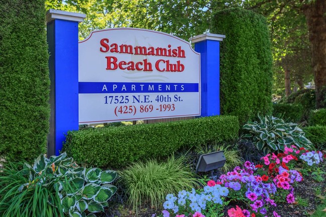 Sammamish Beach Club Apartments in Redmond, WA - Building Photo - Building Photo