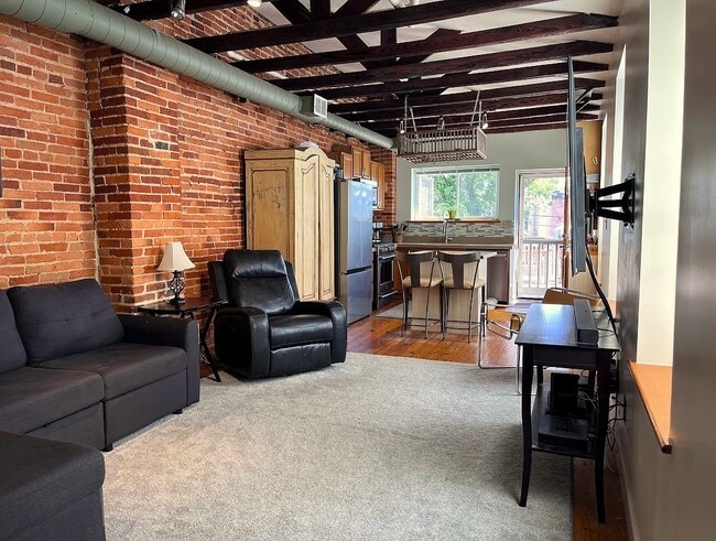 1317 S Hanover St in Baltimore, MD - Foto de edificio - Building Photo