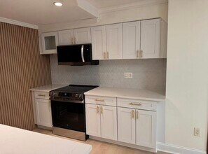 26 Winding Oaks Way, Unit Winding Oaks in Hopewell Junction, NY - Building Photo - Building Photo