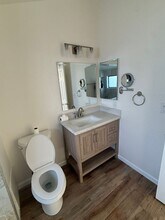 43334 32nd St W in Lancaster, CA - Building Photo - Building Photo