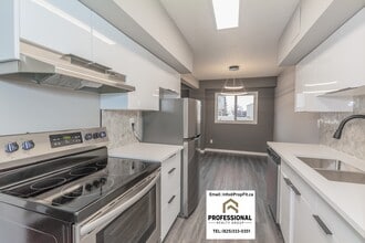 116 Centennial Crt NW in Edmonton, AB - Building Photo - Building Photo