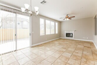 5544 Grand Rapids St in North Las Vegas, NV - Building Photo - Building Photo