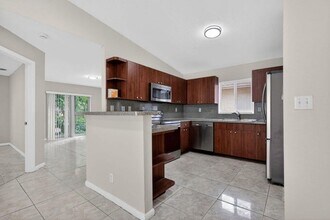 2208 Evans St in Hollywood, FL - Building Photo - Building Photo