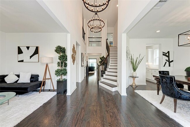 property at 5028 Olimpico Wy