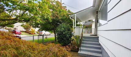 1926 SE Marion St in Portland, OR - Building Photo - Building Photo