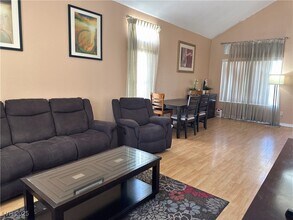 5255 Autumn Sky Rd in Las Vegas, NV - Building Photo - Building Photo