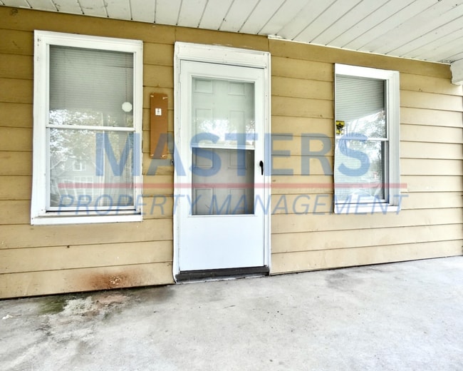 2563 Foraker Ave in Toledo, OH - Building Photo - Building Photo