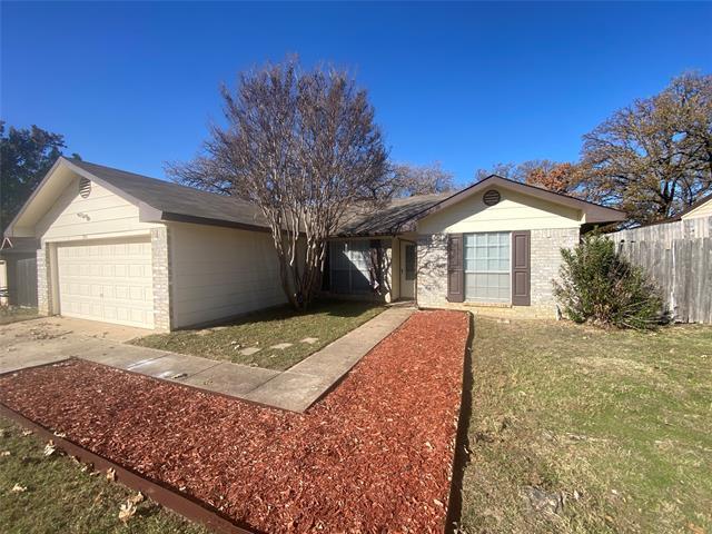 3911 Glengate Dr in Arlington, TX - Building Photo - Building Photo