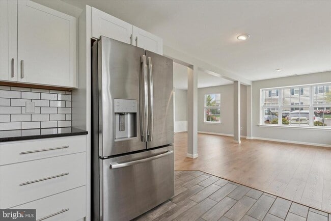 property at 5503 Drawbridge Ct