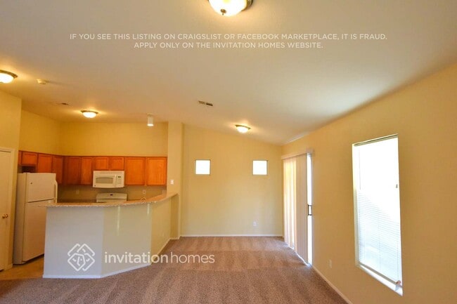 4946 Attitude Ct in North Las Vegas, NV - Building Photo - Building Photo
