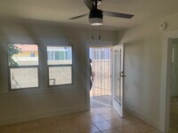 1050 Lagoon Ave, Unit 1050.5 photo'
