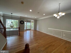14225 Hunters Run Way in Gainesville, VA - Building Photo - Building Photo