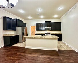 18176 Old Reserve Dr in Prairieville, LA - Building Photo - Building Photo