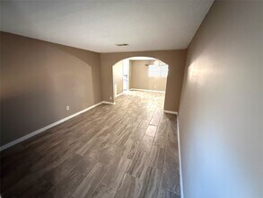 2320 14th Ave N in Texas City, TX - Building Photo - Building Photo