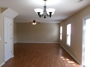 3064 Regency Oaks Dr in Myrtle Beach, SC - Building Photo - Building Photo
