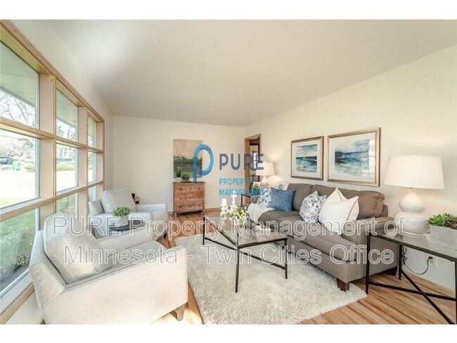 1331 Lancaster Ave in Minneapolis, MN - Building Photo - Building Photo