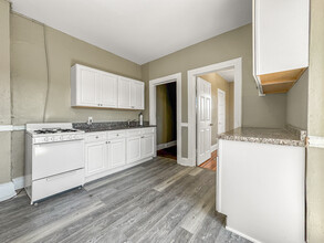 142-144 Clark St in Hartford, CT - Building Photo - Building Photo
