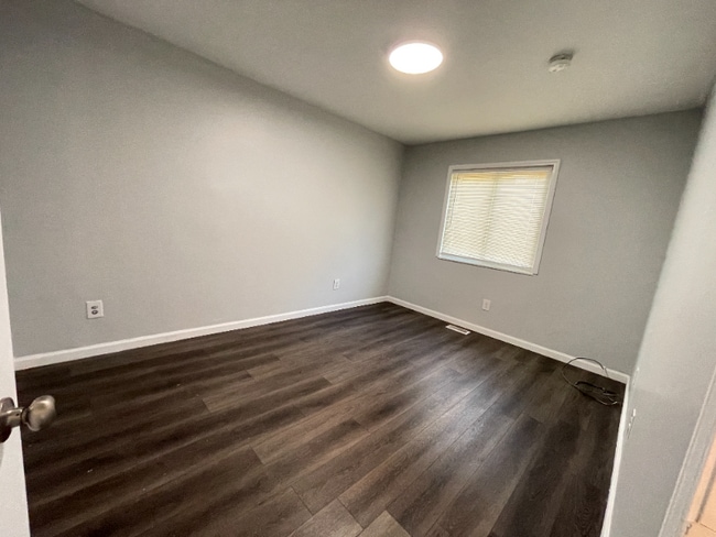 508 Bloomfield Ave in Pontiac, MI - Building Photo - Building Photo