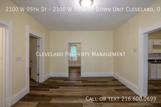 2100 W 95th St in Cleveland, OH - Building Photo - Building Photo