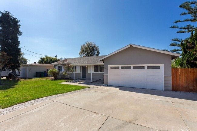 3425 Ann Dr in Carlsbad, CA - Building Photo - Building Photo