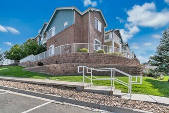 2672 S Cathay Way in Aurora, CO - Building Photo - Building Photo